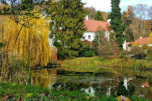 Kastély és arborétum